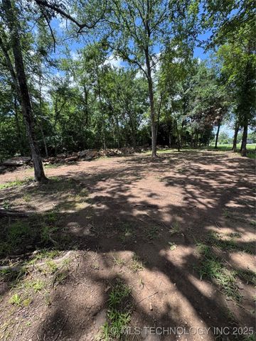 33455 State Highway 82, Cookson, OK 74427