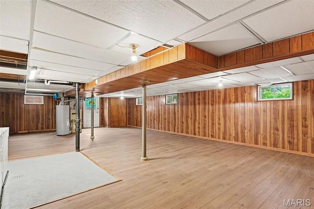 701 Avenue H, St Louis, MO 63125