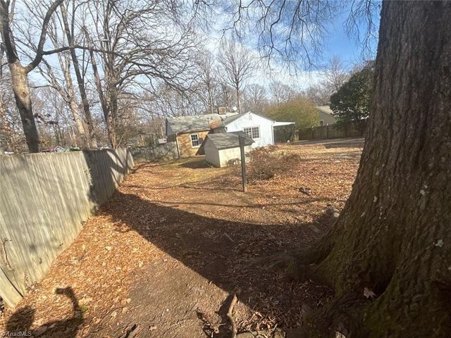 2935 Isaacs Place, Greensboro, NC 27408