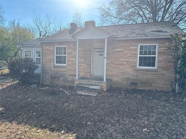 2935 Isaacs Place, Greensboro, NC 27408