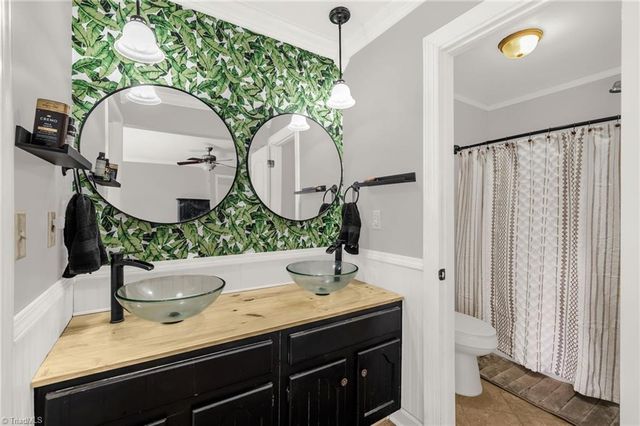 7157 Mantlewood Lane, Kernersville, NC 27284