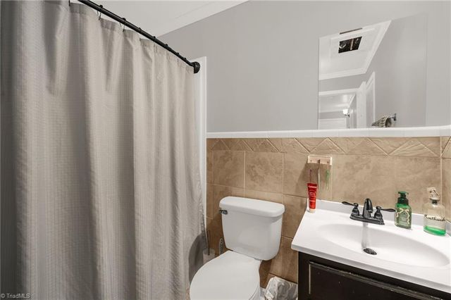 7157 Mantlewood Lane, Kernersville, NC 27284