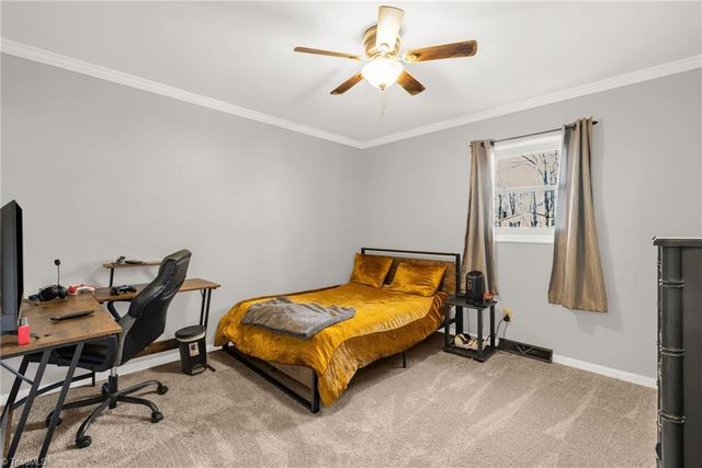 7157 Mantlewood Lane, Kernersville, NC 27284