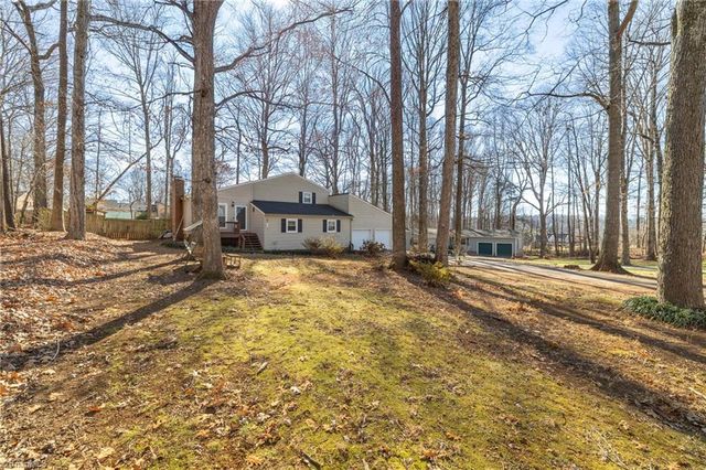 7157 Mantlewood Lane, Kernersville, NC 27284