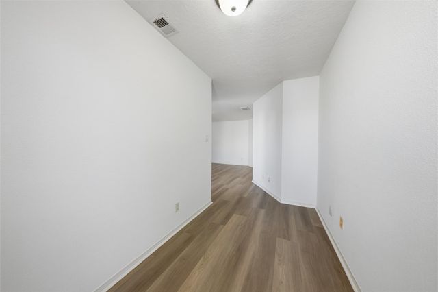 7350 Kirby Drive 18, Houston, TX 77030