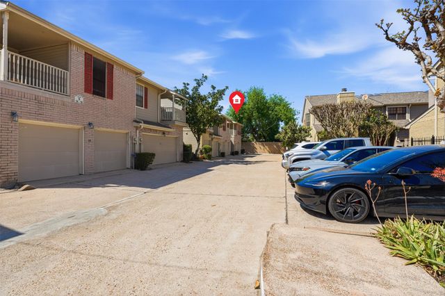 7350 Kirby Drive 18, Houston, TX 77030