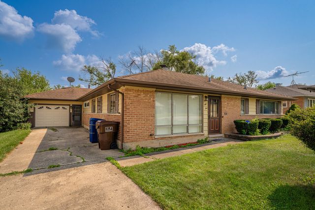155 Shabbona Drive, Park Forest, IL 60466