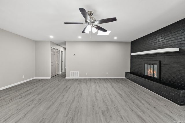 113 crestline, Pleasanton, TX 78064