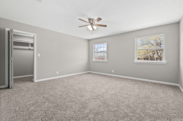 113 crestline, Pleasanton, TX 78064