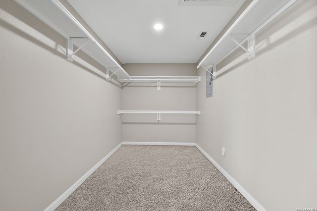 113 crestline, Pleasanton, TX 78064