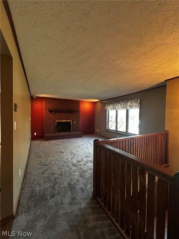 1436 Forrest Drive, Barberton, OH 44203