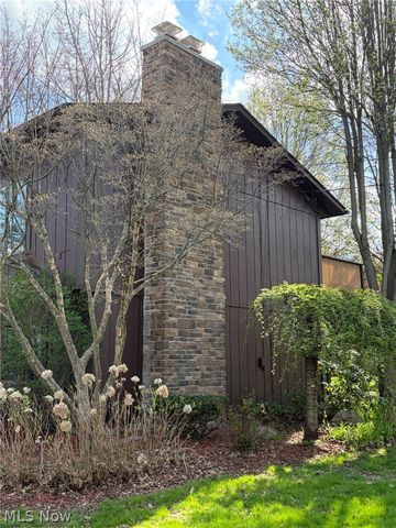 1436 Forrest Drive, Barberton, OH 44203