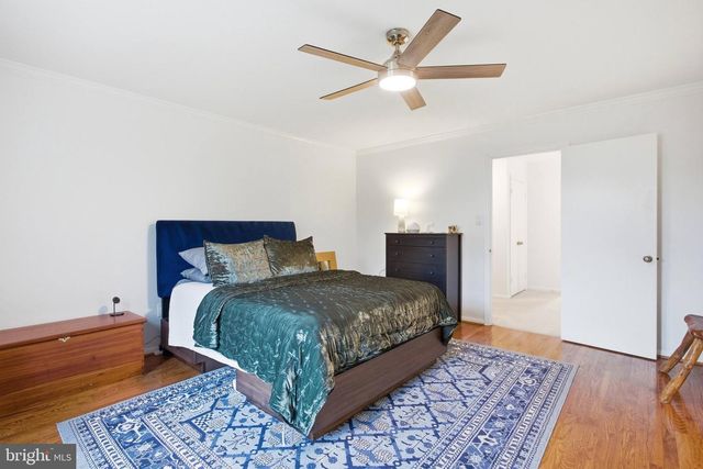 9805 DOULTON CT, Fairfax, VA 22032