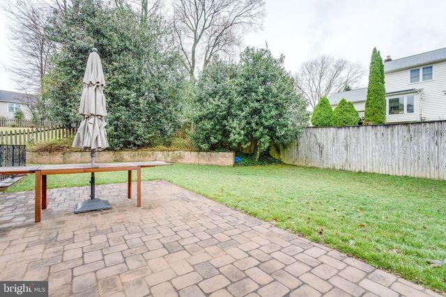 9805 DOULTON CT, Fairfax, VA 22032