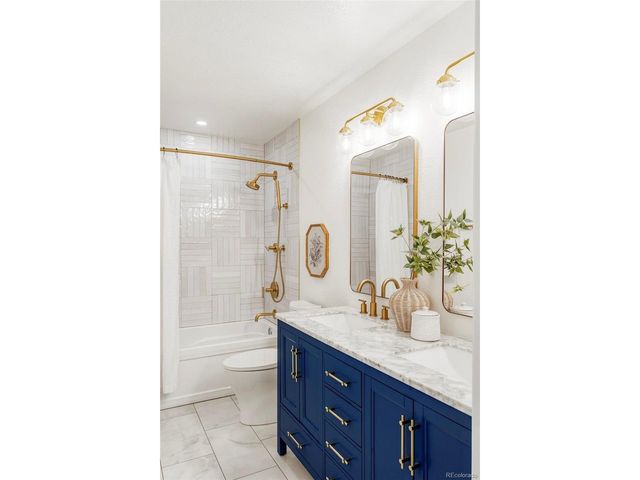 8494 E 28th Ave, Denver, CO 80238