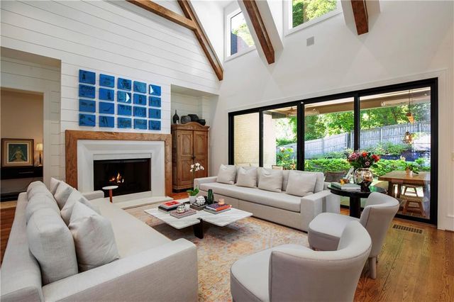 840 Kenry Court, Atlanta, GA 30342