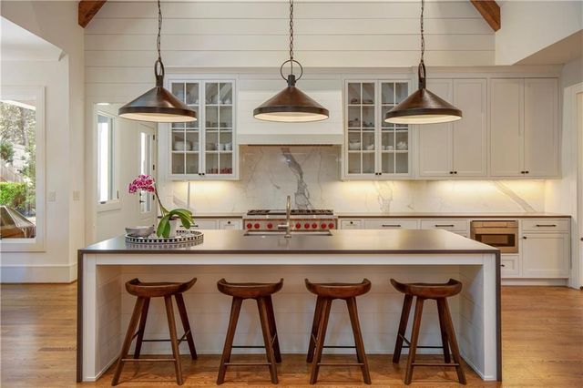 840 Kenry Court, Atlanta, GA 30342