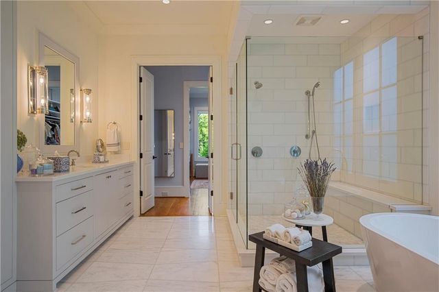 840 Kenry Court, Atlanta, GA 30342
