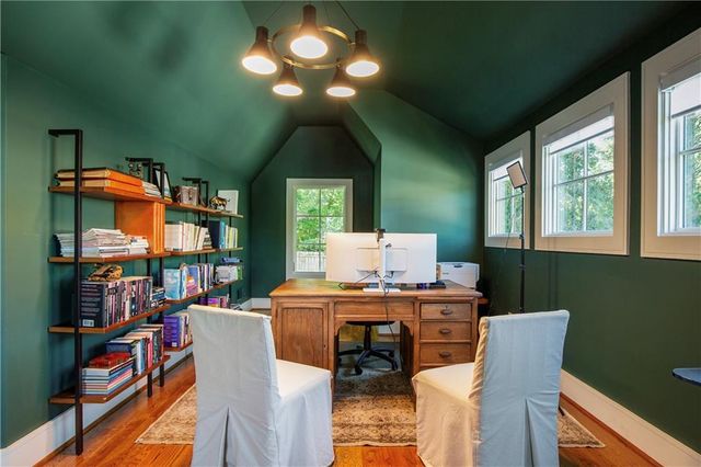 840 Kenry Court, Atlanta, GA 30342
