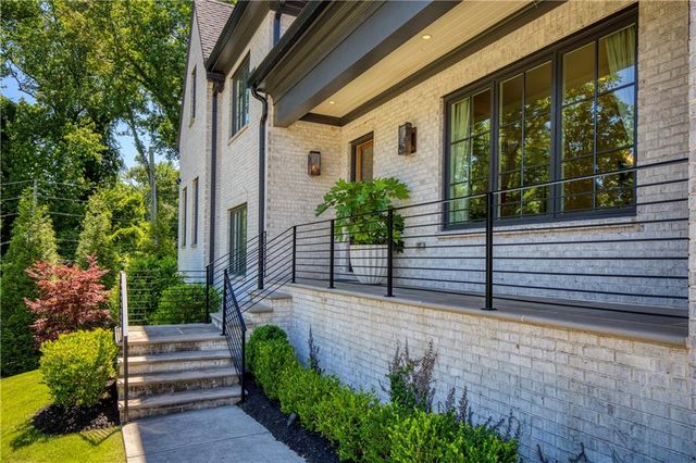 840 Kenry Court, Atlanta, GA 30342