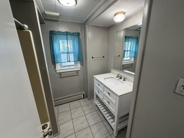 65 Pinehurst Ave, Methuen, MA 01844