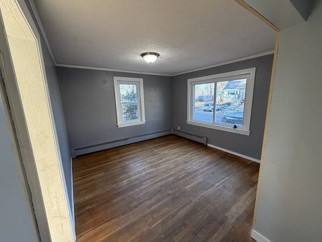 65 Pinehurst Ave, Methuen, MA 01844