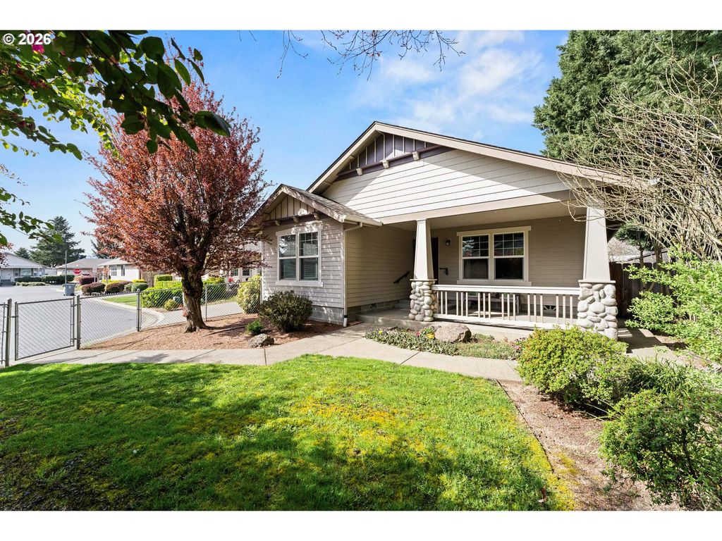 2188 MARIE Dr, Grants Pass, OR 97526