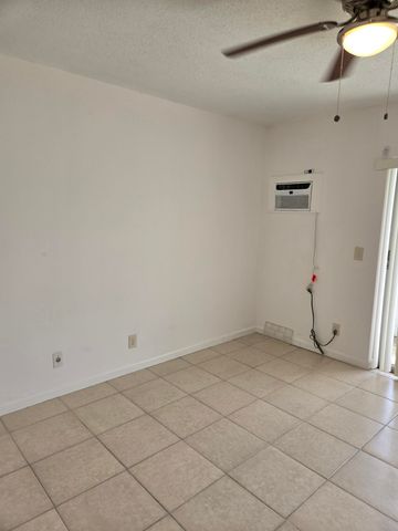 278 Windsor M, West Palm Beach, FL 33417