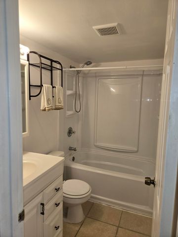 278 Windsor M, West Palm Beach, FL 33417