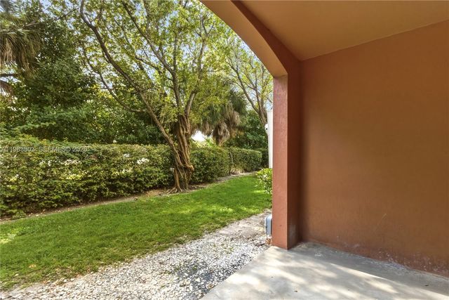 17331 NW 7th Ave 108, Miami Gardens, FL 33169