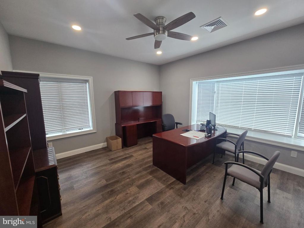 133 N BROADWAY N #C101, PENNSVILLE, NJ 08070 — photo 2