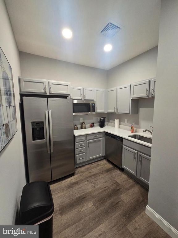 133 N BROADWAY N #C101, PENNSVILLE, NJ 08070 — photo 5