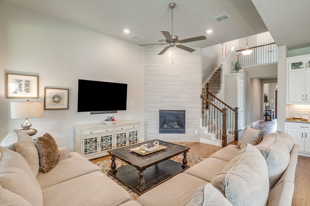 5482 Bradford Green Trail, Flower Mound, TX 75028