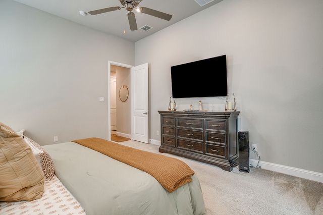 5482 Bradford Green Trail, Flower Mound, TX 75028