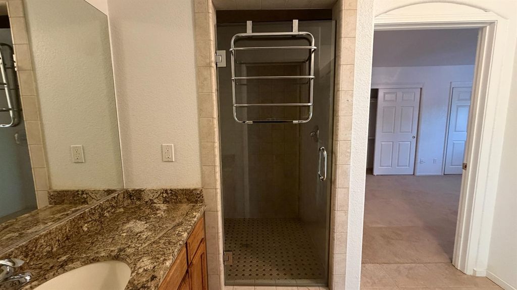 Image 18 of property listing at 2092 Jasper Street, Selma, CA 93662