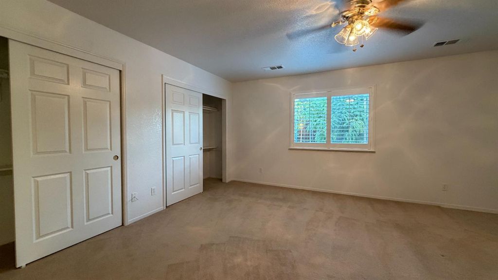 Image 20 of property listing at 2092 Jasper Street, Selma, CA 93662