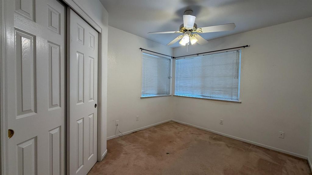 Image 31 of property listing at 2092 Jasper Street, Selma, CA 93662
