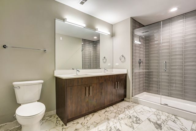 851 W Grand Avenue 404, Chicago, IL 60642