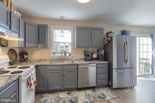 1015 S 3RD ST, Lebanon, PA 17042