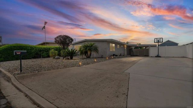 11140 Meadow Terrace Drive, Santee, CA 92071