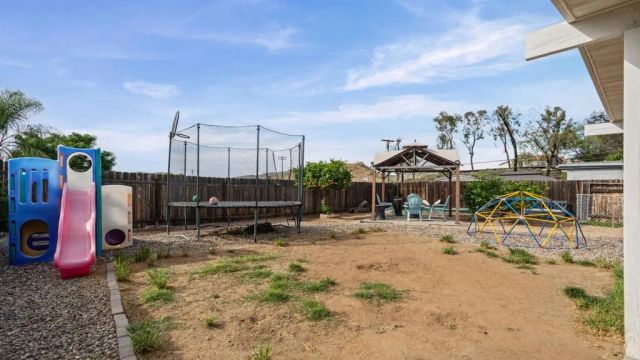 11140 Meadow Terrace Drive, Santee, CA 92071