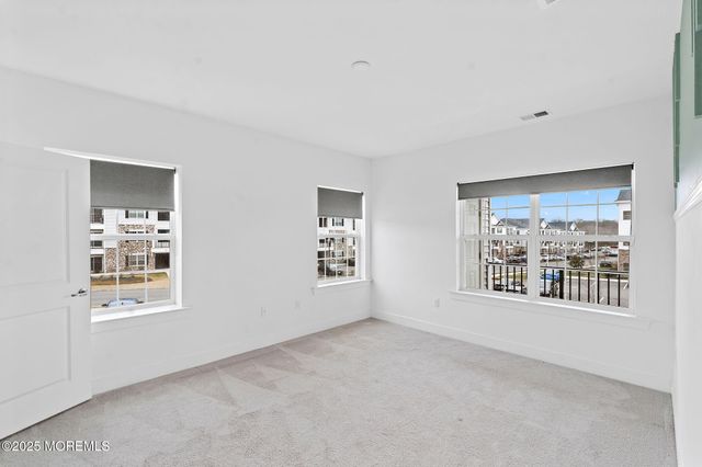 827 Stiller Lane 827, Monroe, NJ 08831