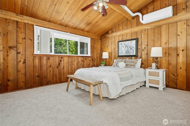 31025 E Lake Morton Drive SE, Kent, WA 98042