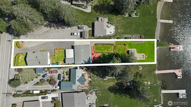 31025 E Lake Morton Drive SE, Kent, WA 98042