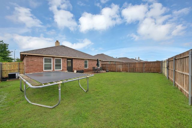 5705 Talons Crest Circle, Fort Worth, TX 76179