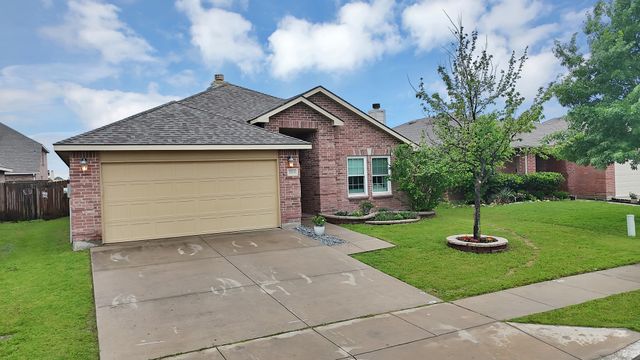 5705 Talons Crest Circle, Fort Worth, TX 76179