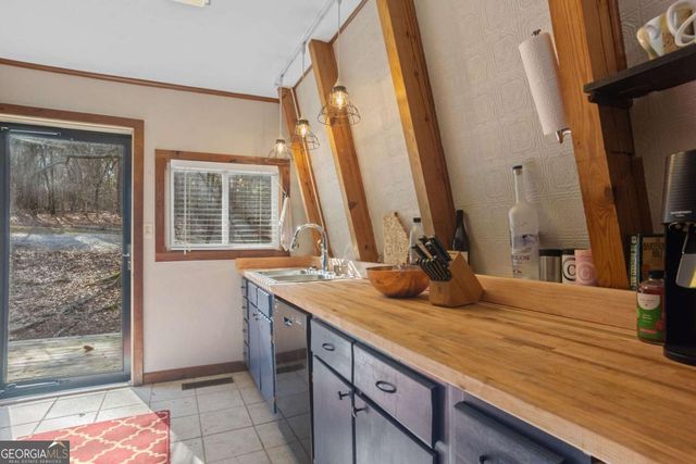 383 Hub Dent Road NE 239, Milledgeville, GA 31061