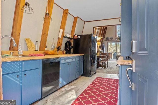 383 Hub Dent Road NE 239, Milledgeville, GA 31061