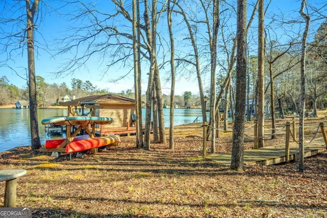 383 Hub Dent Road NE 239, Milledgeville, GA 31061