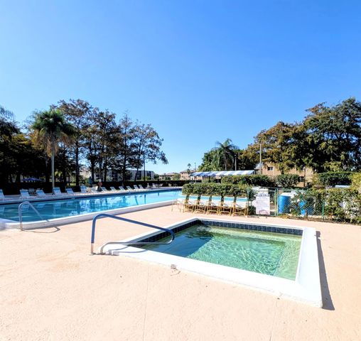 7960 NW 50th Street 104, Lauderhill, FL 33351